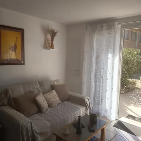 Maison Salamandre דירה